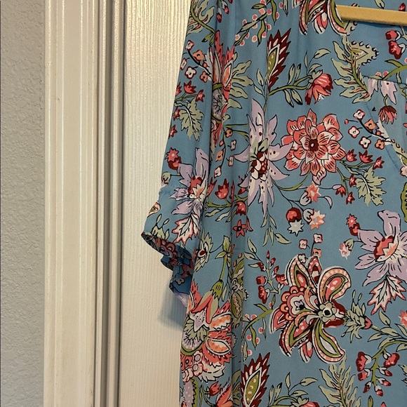 LOFT Floral Print Blouse in Blue and Pink - Picture 3 of 3